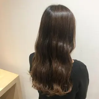 ロング カラー 阿部 響香のヘアスタイル