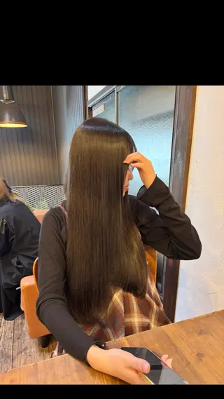 セミロング com’sLibli 澤井凜のヘアスタイル