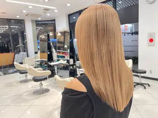 ロング 平川 忠明のヘアスタイル