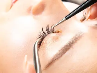 マツエク・マツパ Re Eyes+ 美波のマツエク・マツパデザイン