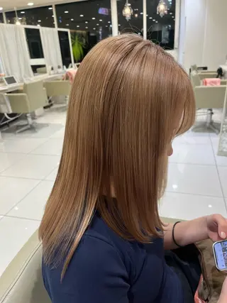 セミロング カラー 中野/ めぐのヘアスタイル