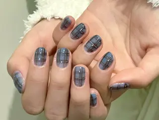 ネイル pink ladyサロン所属・べ にのネイルデザイン