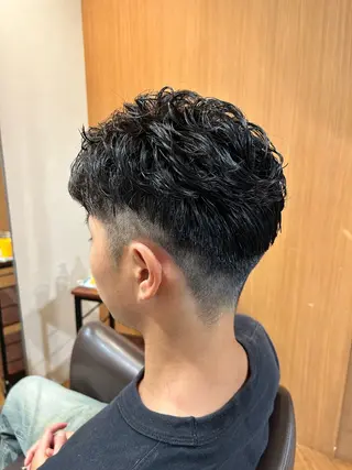 パーマ メンズ 木林 真也のヘアスタイル