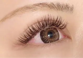 マツエク・マツパ アイデザイナー Key(ケイ)の眉毛・アイブロウイメージ