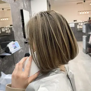 ショート カラー アンドウ ユウ/ レイヤーカット/韓国のヘアスタイル