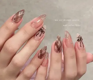 ネイル Diamond Salon所属・Hain Hainのネイルデザイン