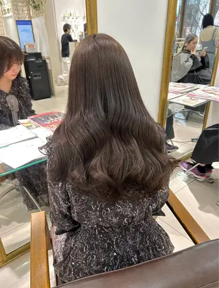 ロング カラー 韓国系艶髪🎀 miyuuのヘアスタイル