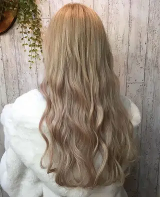 ロング カラー ヘアアレンジ Crescere所属・小島 凜のヘアスタイル