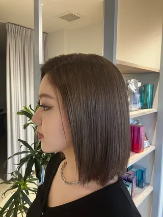 カラー utut所属・原 弥琴のヘアスタイル
