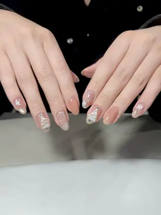 ネイル EE.Nail所属・FuFu.Nail 2️⃣番のネイルデザイン