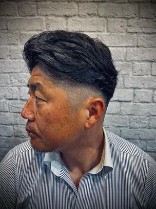 ショート 銀座マツナガ新宿野村ビル店所属・メンズカットなら 桃井大輔のヘアスタイル