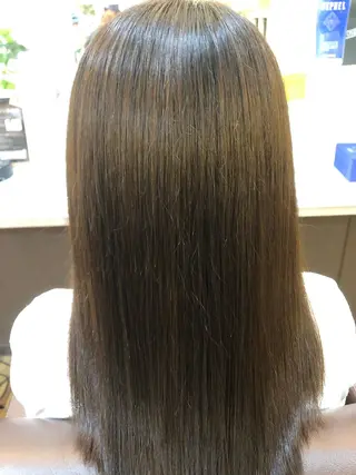 セミロング Well's TAIGAのヘアスタイル