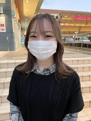 ミディアム カラー パーマ 森本 天翔 (もりもとつばさ)のヘアスタイル