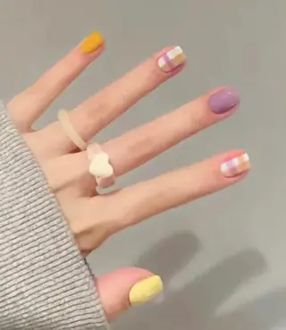 ネイル 🤩 Yuliaユリアのネイルデザイン