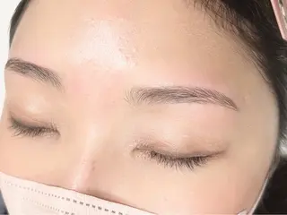 アイブロウ lemmy staffのマツエク・マツパデザイン