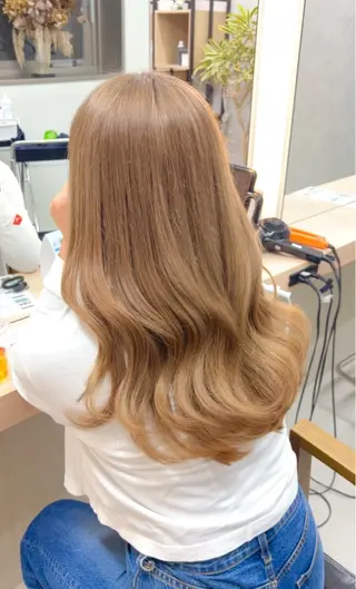 セミロング カラー GRAN LUSSO岡山駅前【グランルッソ】所属・GRAN LUSSO 【MIHARU】のヘアスタイル