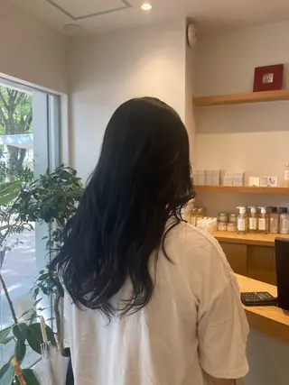 ロング カラー CYAN.栄店所属・久野 紗愛のヘアスタイル