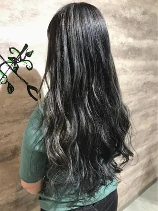 ロング Blanco 村松 美里のヘアスタイル