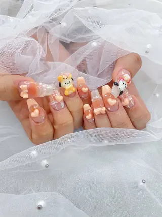 ネイル 五十嵐 美智のネイルデザイン