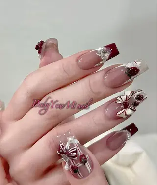 ネイル 相沢 さやかのネイルデザイン