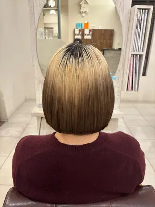 ショート ラ　カルモ所属・Tomo とものヘアスタイル