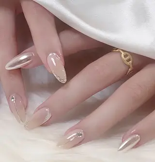 ネイル iNEKO所属・Lee Leeのネイルデザイン