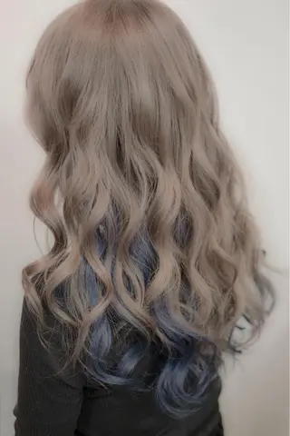 セミロング カラー FÜRSTIN所属・西村髪質改善 ブリーチ縮毛矯正のヘアスタイル