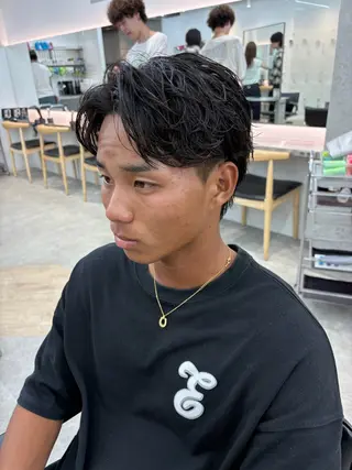 パーマ メンズ 🌀toa/波巻き✨ /メンズパーマ／栄のヘアスタイル