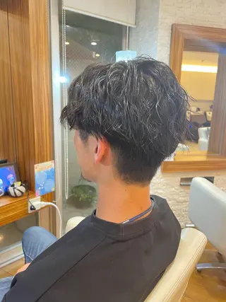 パーマ メンズ 本多 美羽のヘアスタイル