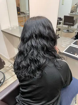 セミロング カラー パーマ 【arc】Ruri コテ巻き風パーマのヘアスタイル