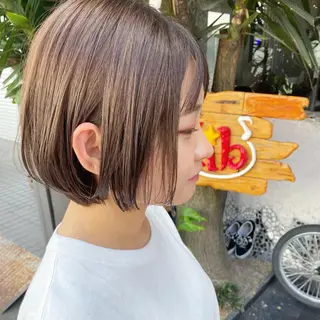 ミディアム カラー 玉木 育実のヘアスタイル
