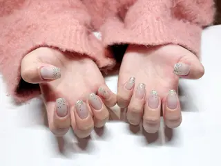 ネイル E.milii Maiのネイルデザイン
