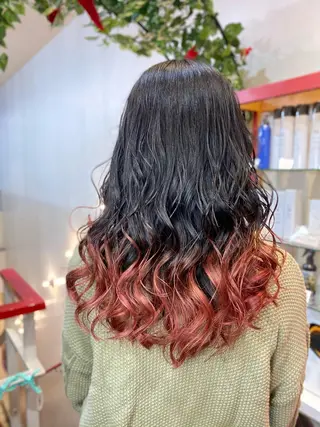 セミロング ゆぴ☾‪/推しカラー /ハイトーンのヘアスタイル