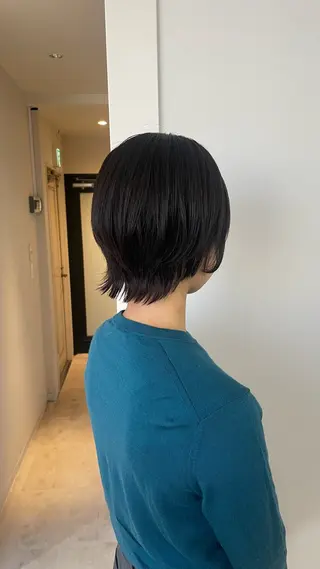 ショート カラー ayano / 透明感・くすみカラーのヘアスタイル