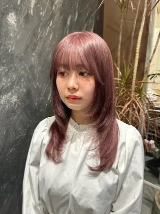 セミロング カラー salowin原宿iori所属・💋ハイトーンデザイ ンヘア💋A'nyuのヘアスタイル