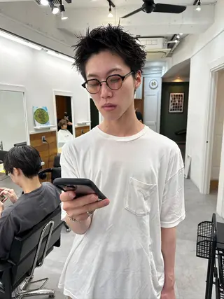 ショート メンズ グランジヘア 無造作ヘアHYUGAのヘアスタイル