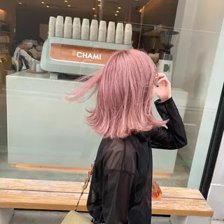 カラー zeal AYAKAのヘアスタイル