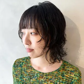 ミディアム パーマ デザインカラー/パー マ🦖外岡咲希🦖のヘアスタイル