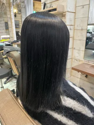 セミロング カラー スリールヘアー所属・🖤nako/艶髪/ 透明感カラー🖤のヘアスタイル