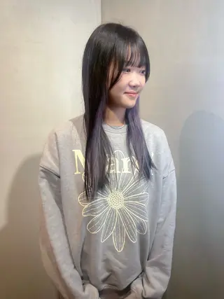 ロング Aya/四条烏丸/ インナーカラーのヘアスタイル