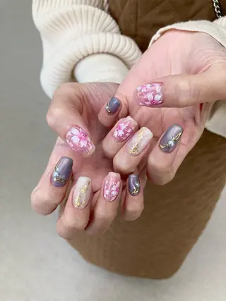 ネイル 津田 真実のネイルデザイン