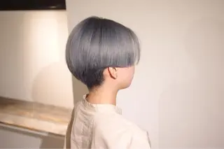 ショート カラー 🌈ディレクター🌈 徳松優希のヘアスタイル