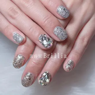 ネイル 柴田 彩のネイルデザイン