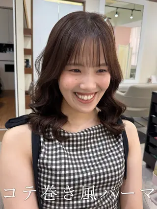 セミロング パーマ 韓国風パーマ/耳つぼ ヘアセット/みづきのヘアスタイル