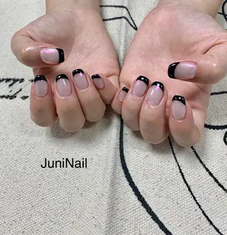 ネイル JuniNail 주니네일🇰🇷suのネイルデザイン