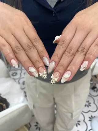 ネイル koyu 🩶のネイルデザイン