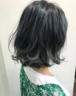ミディアム カラー ヘアアレンジ エクステ（レミー毛） NINEのヘアスタイル