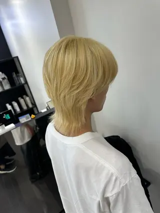 ミディアム カラー メンズ 透明感/ブリーチ縮毛 /髪質改善/星野純一のヘアスタイル