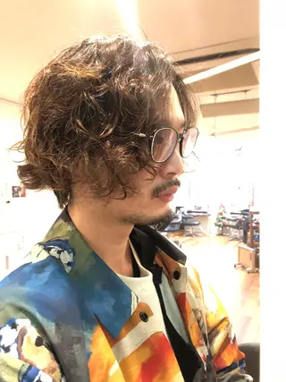 パーマ メンズ MOLLA 浅香山店所属・谷口ゆめ/縮毛矯正/ カット/美眉ワックスのヘアスタイル