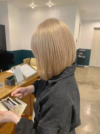 ショート カラー 聖斗 /ハイトーン/パーマのヘアスタイル